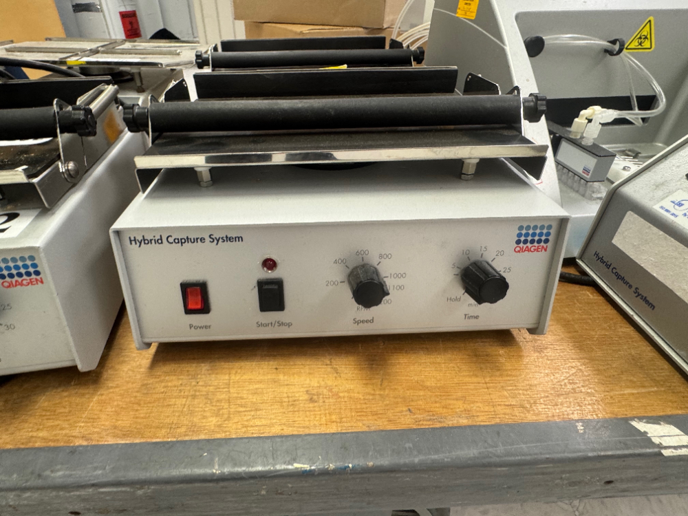 Image of Qiagen Hybrid Capture System Rotary Shaker